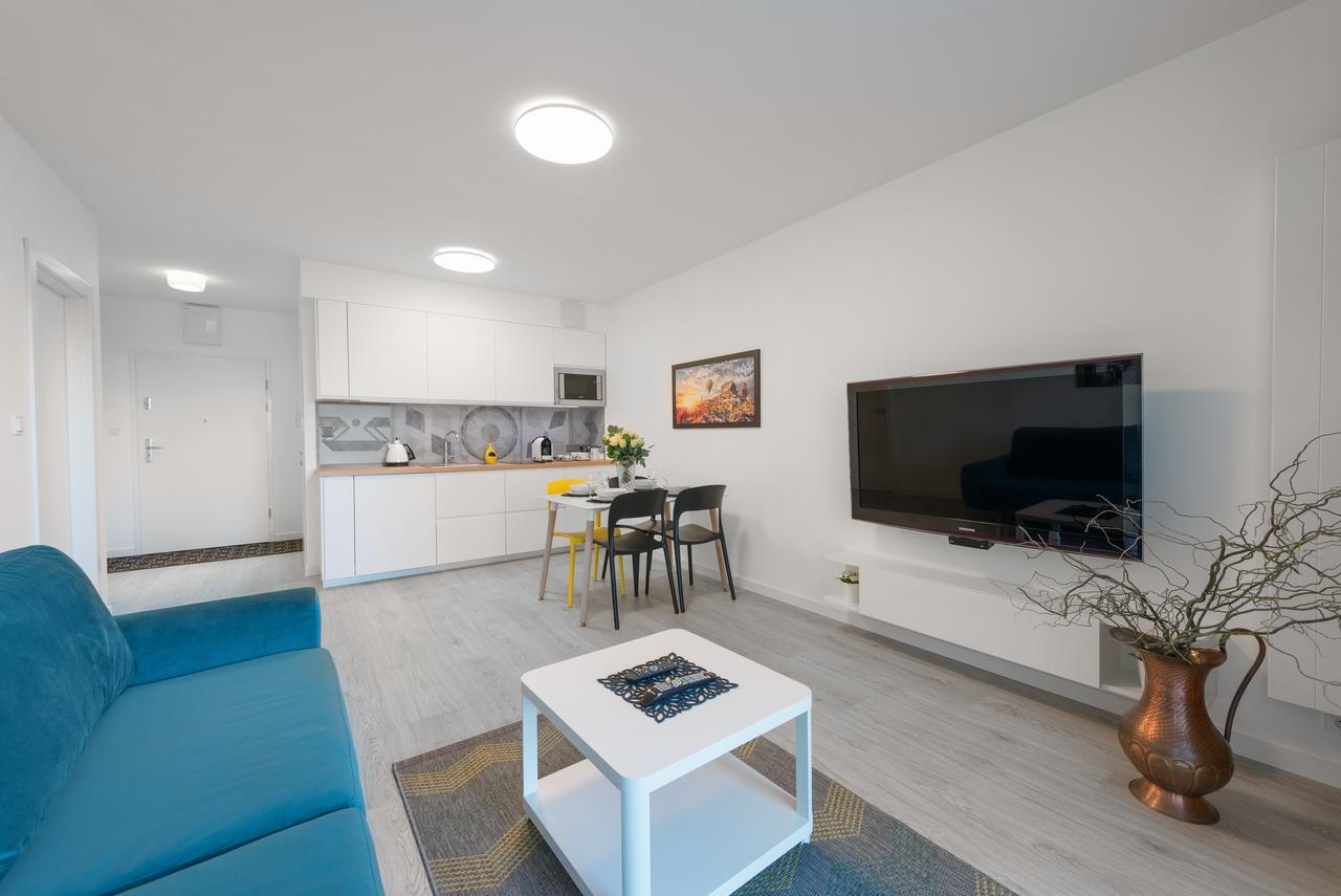 Apartamenty Benthos Towarowa Poznan Exterior photo
